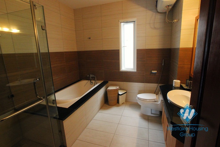 Beautiful house for rent in Westlake area, facing to the lake